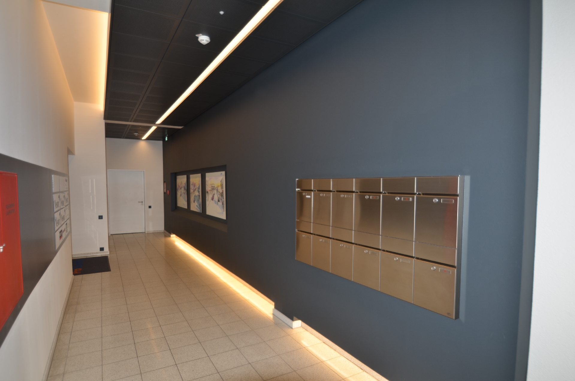 Neu gestalteter Eingangsbereich