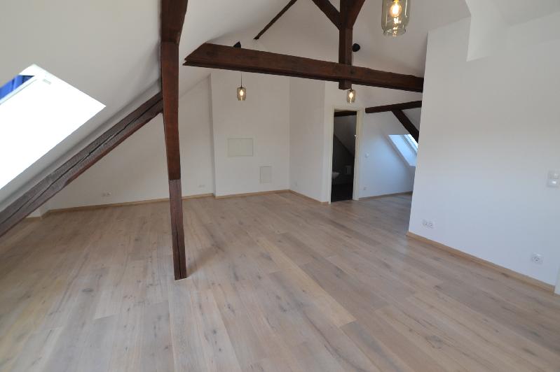 Kinder- oder Arbeitszimmer DG