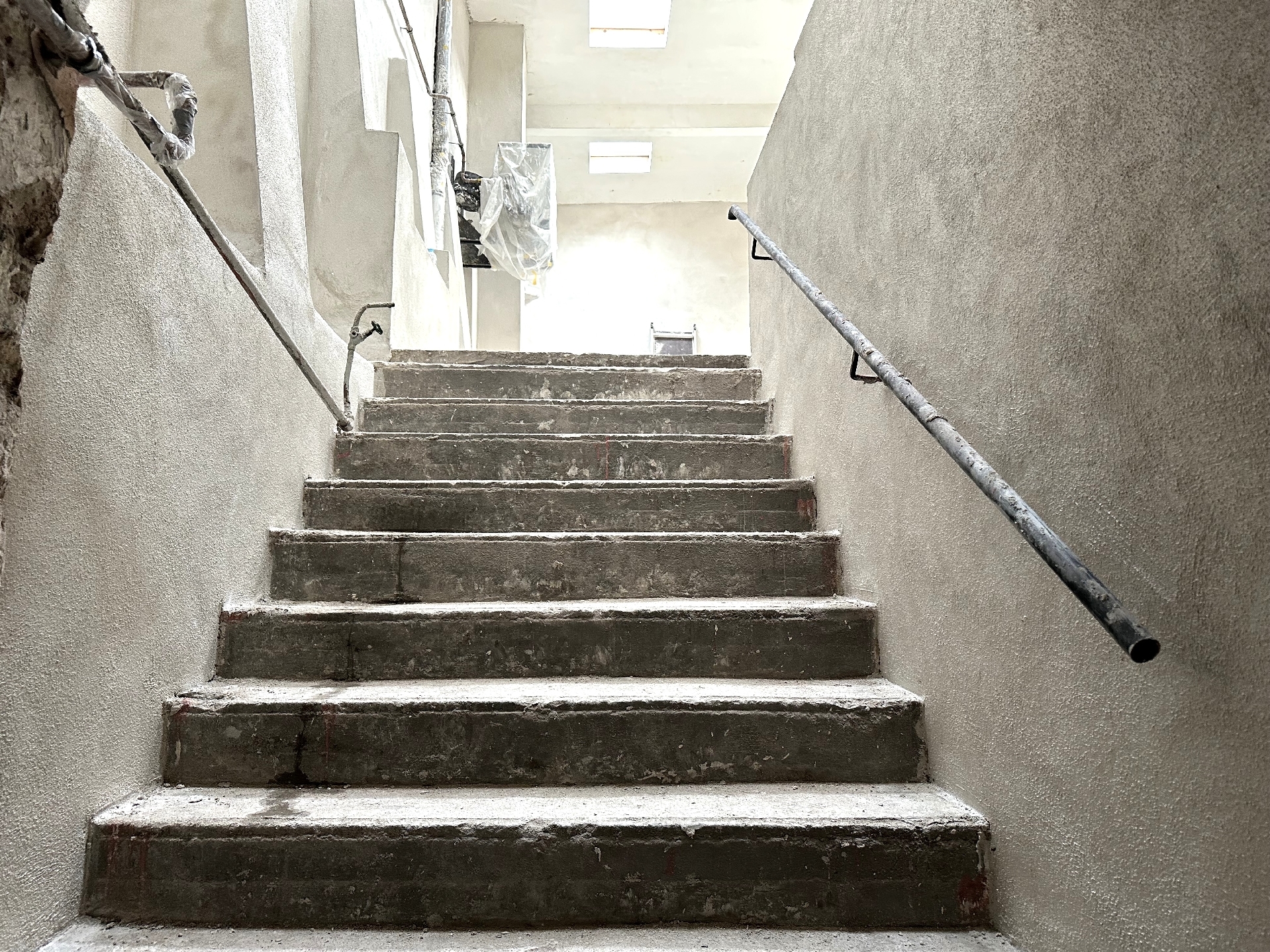 Treppenabgang zum Lager