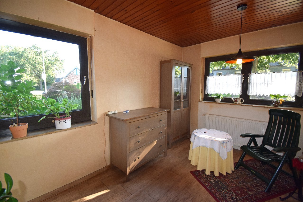 Küche im EG Hauptwohnung (heute anders genutzt)