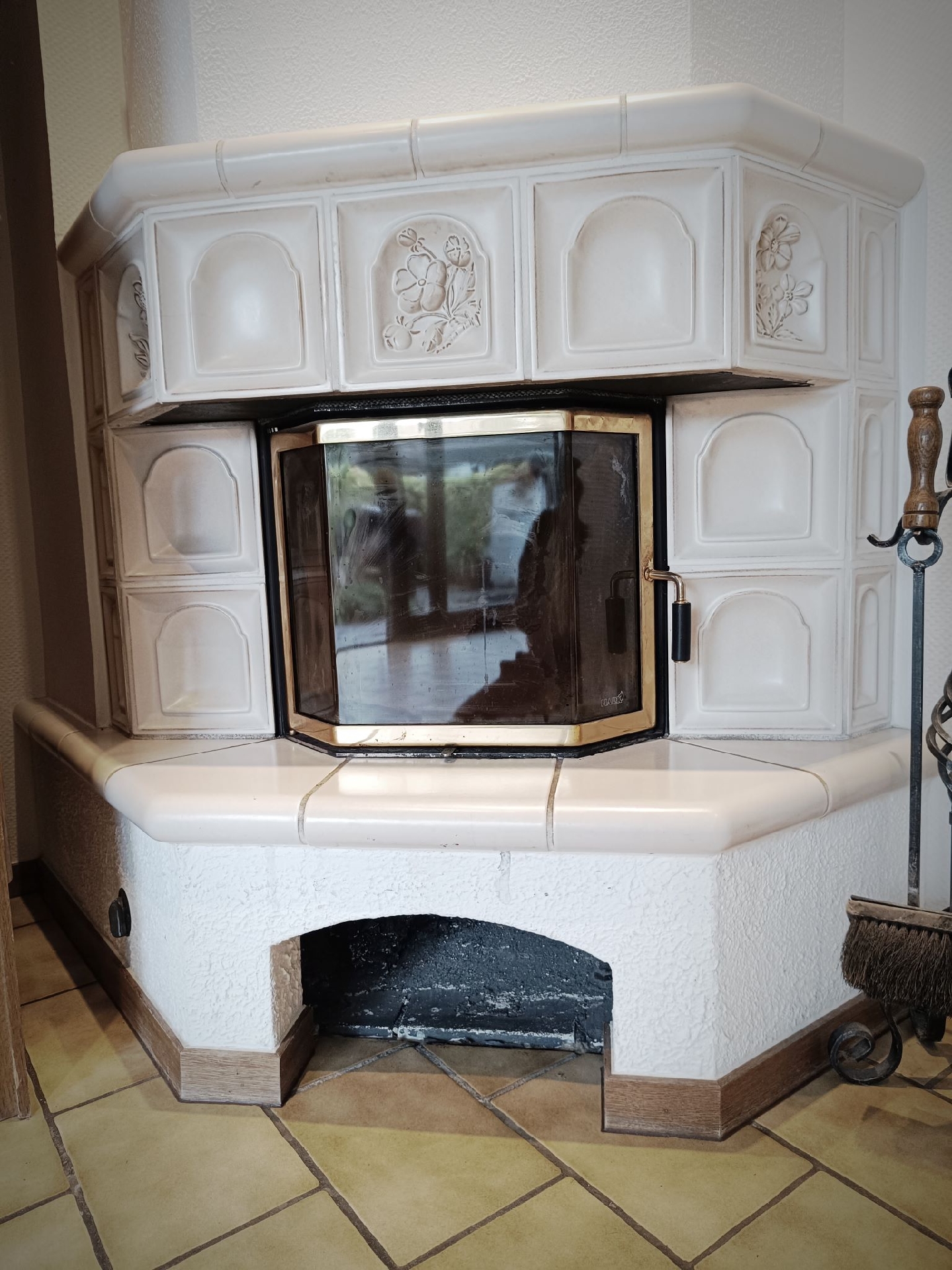 Kamin im Wohnzimmer EG