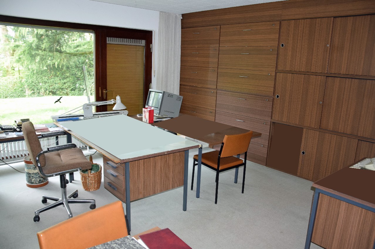 Zimmer 1 EG (Büro)