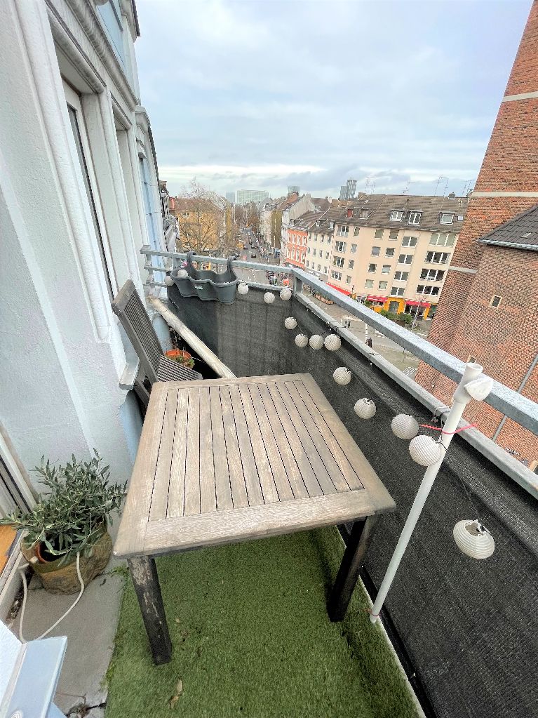 Balkon mit Blick zur Lorettostraße
