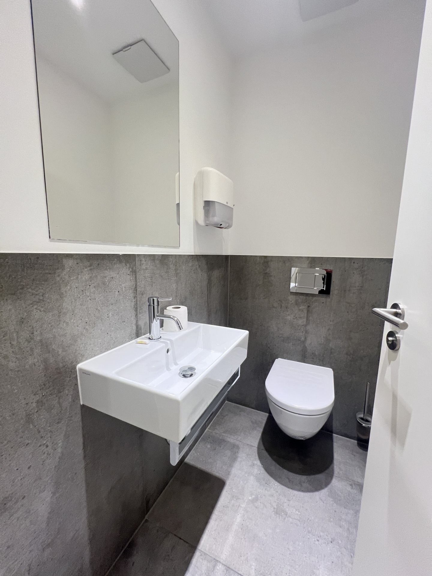 WC kleine Bürofläche