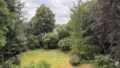 Blick in den parkähnlichen Garten