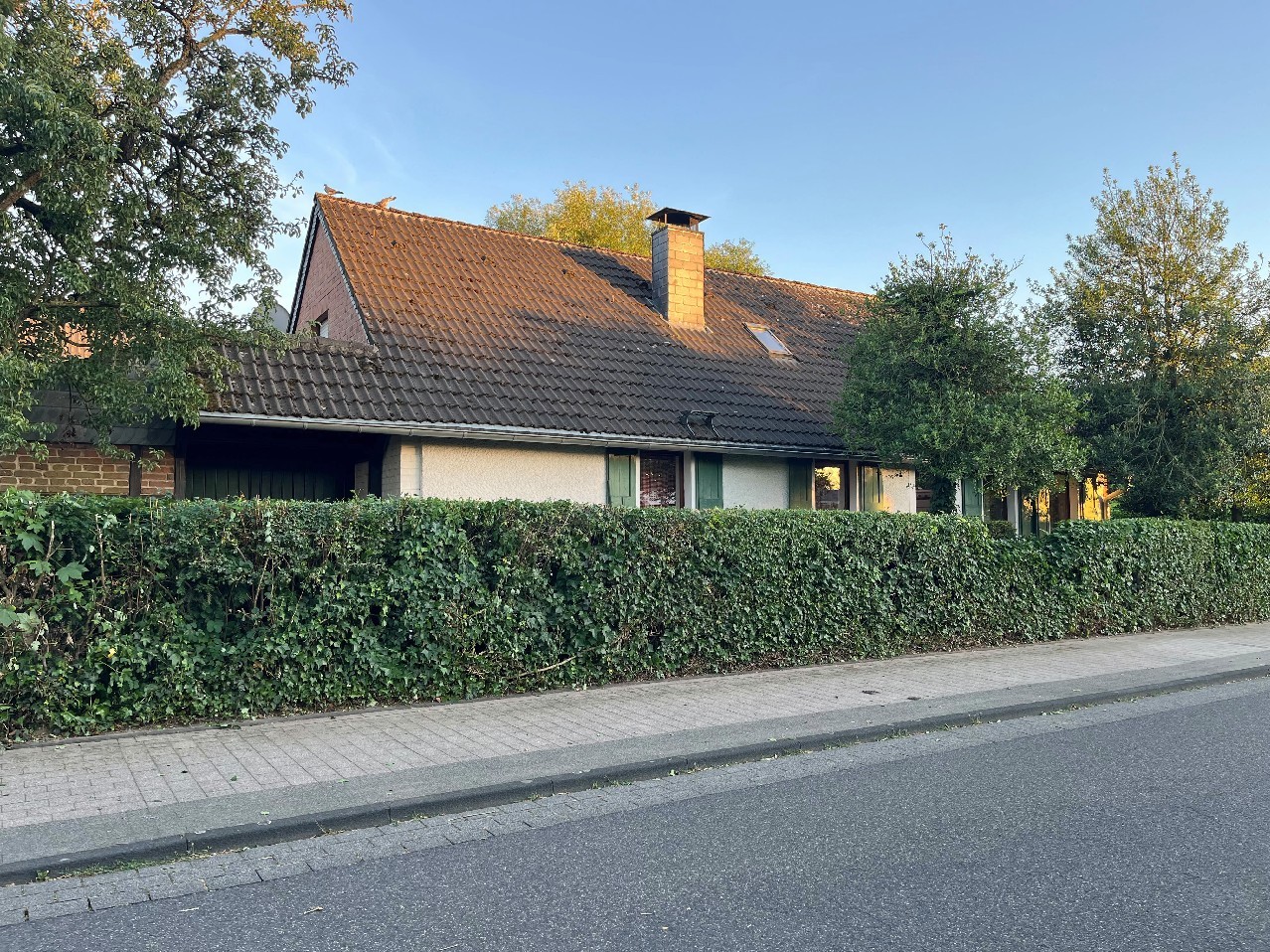 Straßenansicht