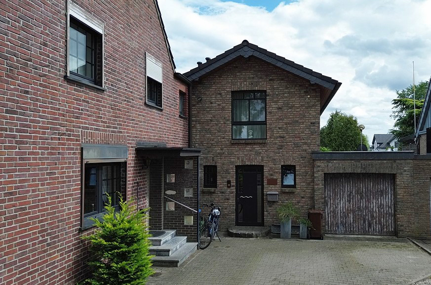 Straßenansicht
