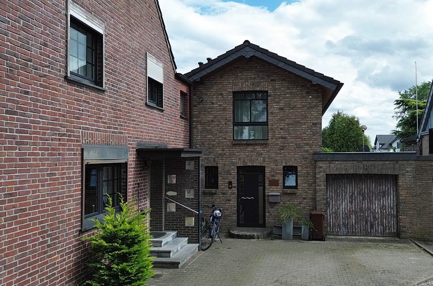 Straßenansicht