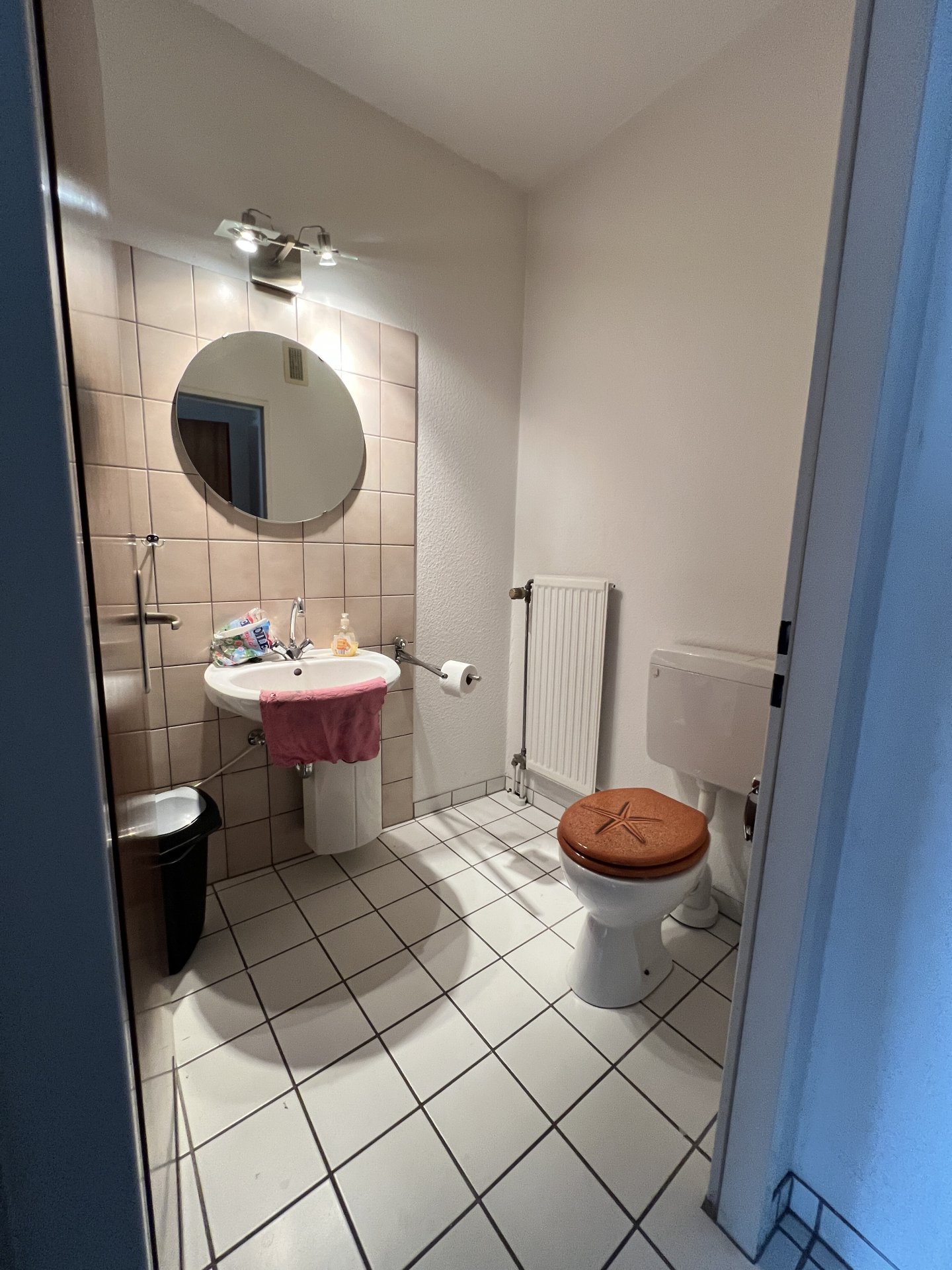 WC KG