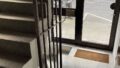 Treppenhaus mit Lift