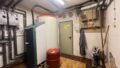 Heizungsraum mit Wärmepumpe
