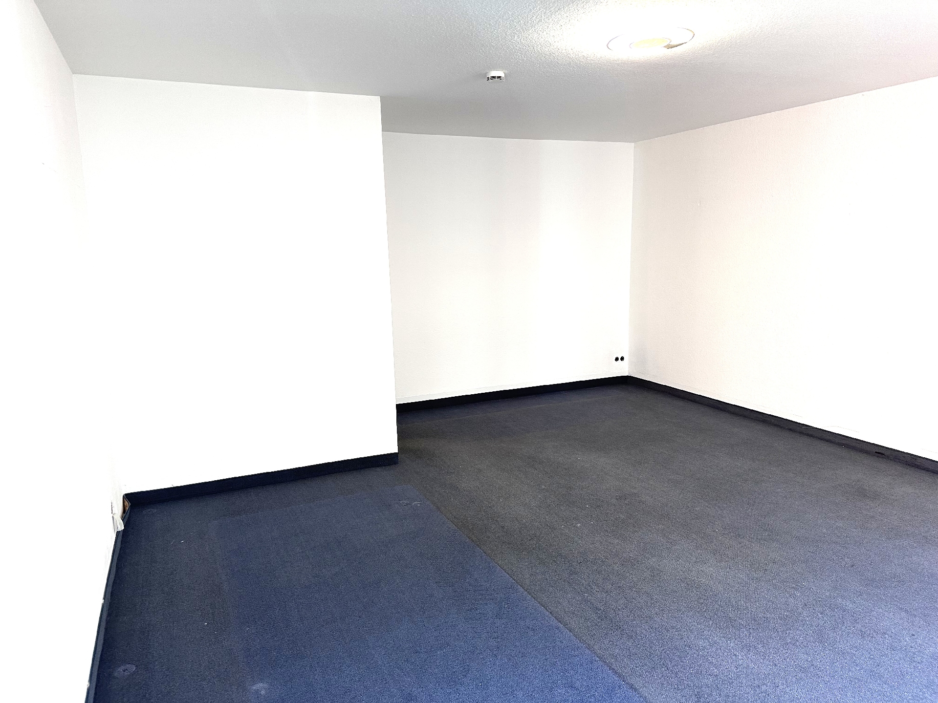 Wohnzimmer - 2. Blick