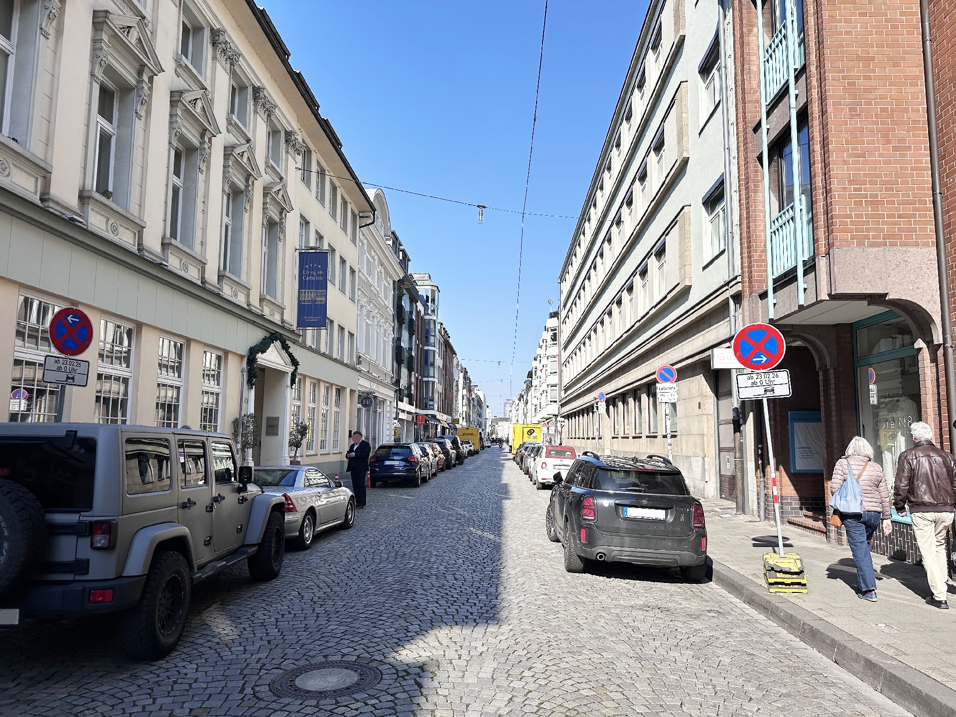 die Straße