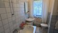 Badezimmer mit Wanne