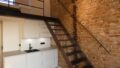 Küche / angefertigte Stahltreppe