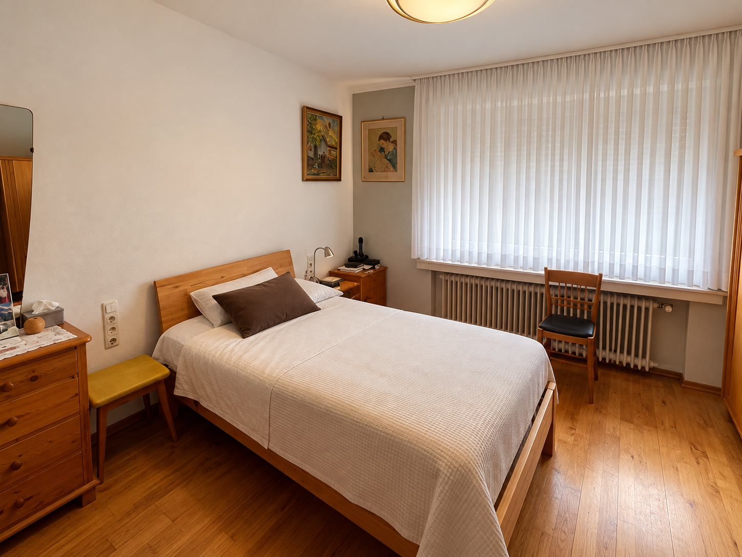 Schlafzimmer EG